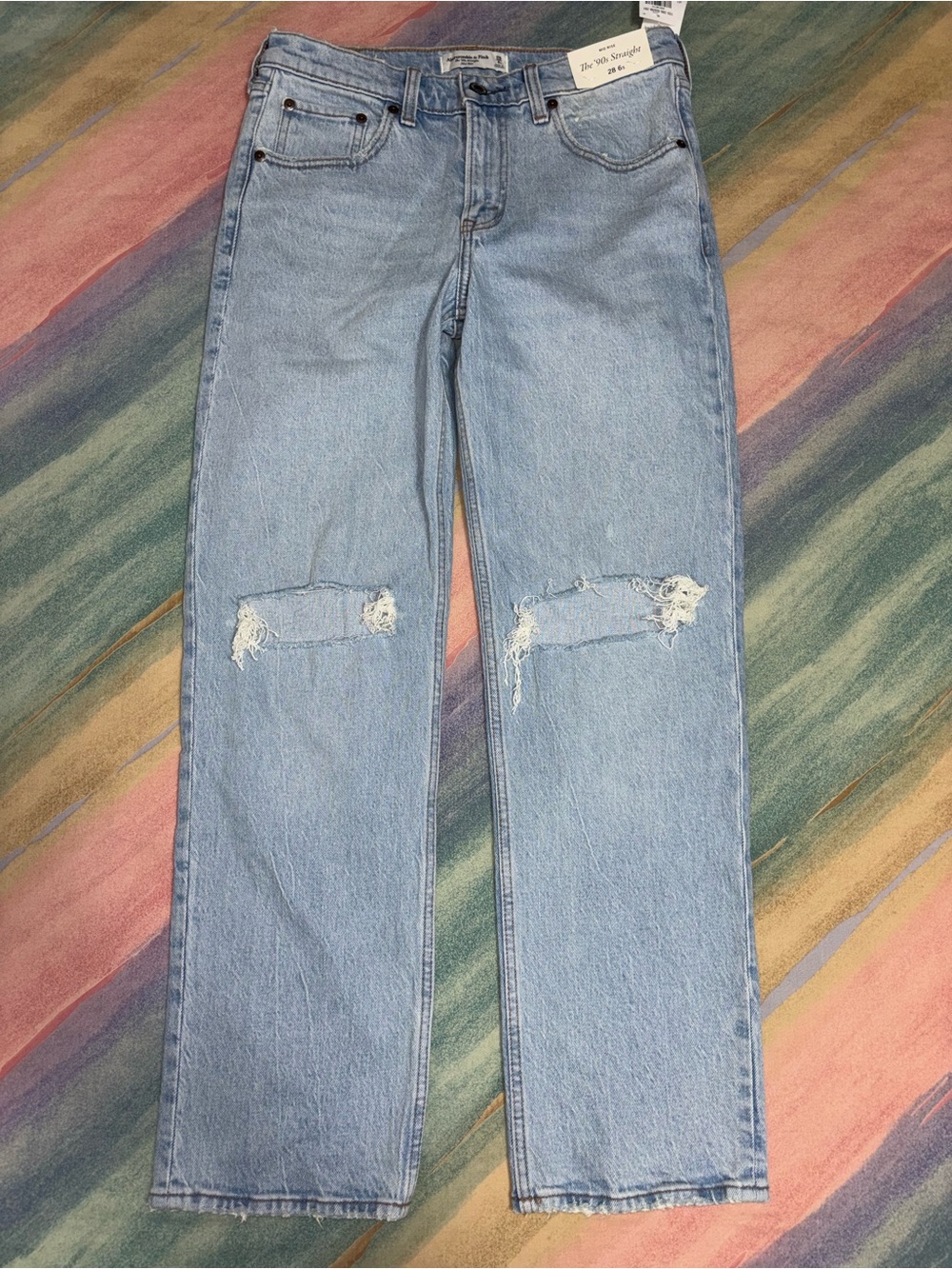 Abercrombie & Fitch The 90s Straight Mid Rise Jeans Size 28 / 6 NWT